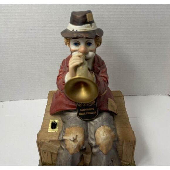 Willie Melody in Motion the Hobo Clown Playing Flute 12” Figure Does Not Work - Picture 2 of 10